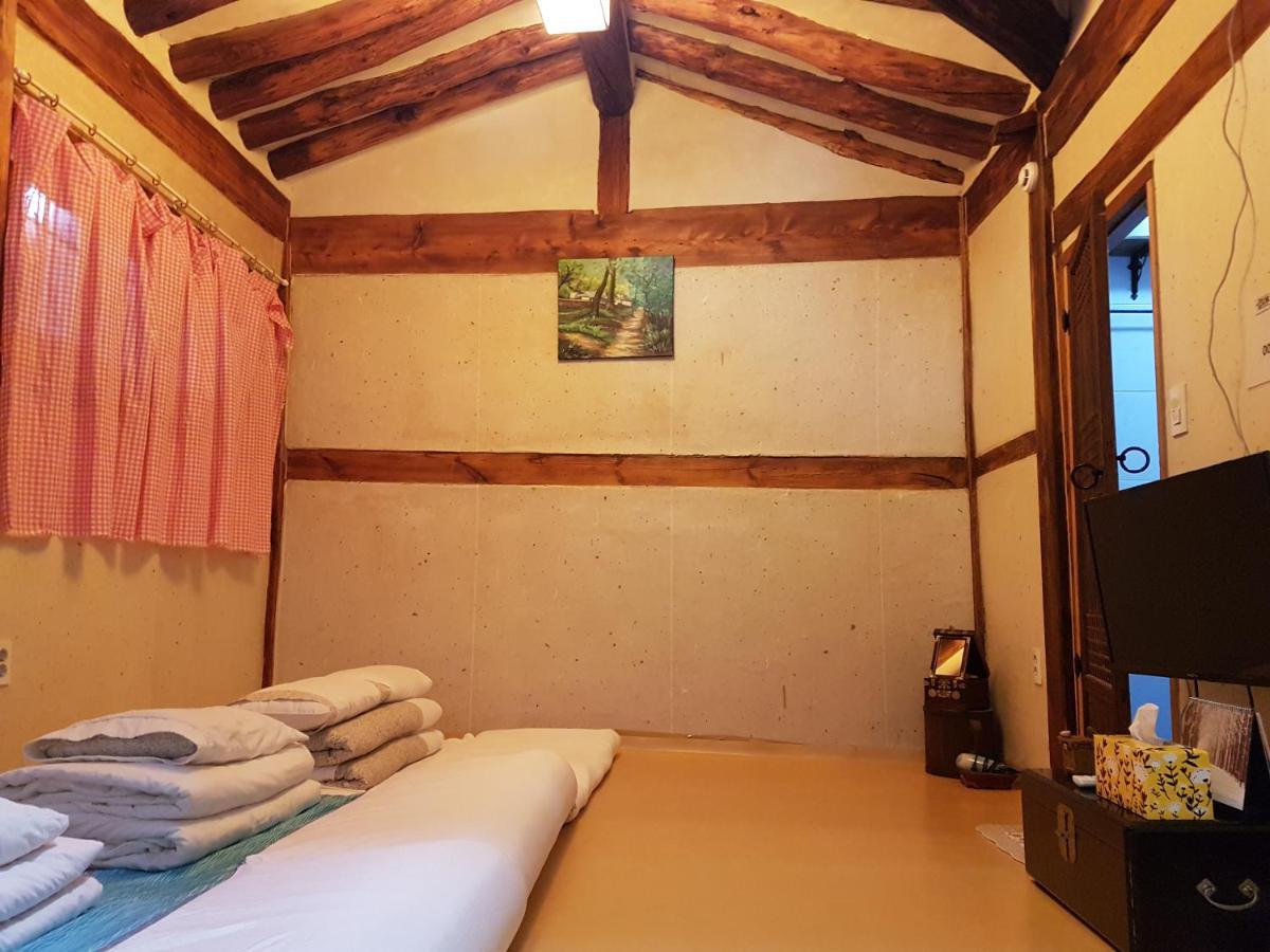 Gongsimga Hanok Guesthouse Seoul Exterior foto
