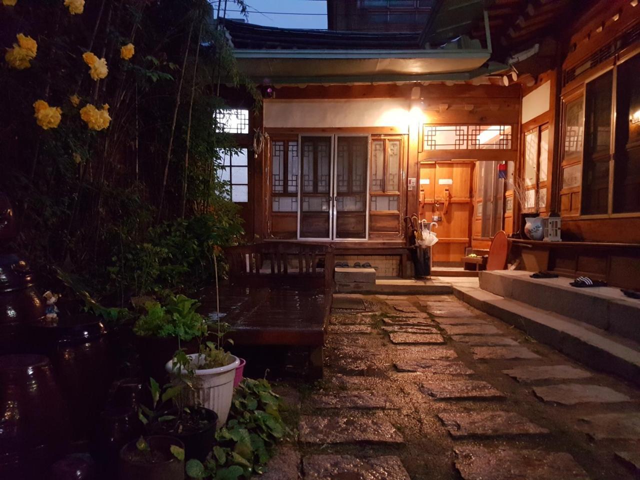 Gongsimga Hanok Guesthouse Seoul Exterior foto